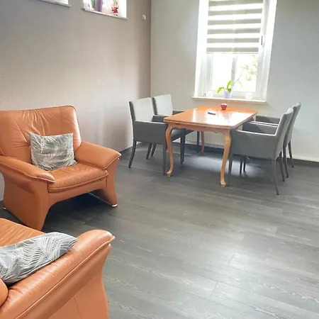 Blue Max Parkzimmer Homestay Grossenhain
