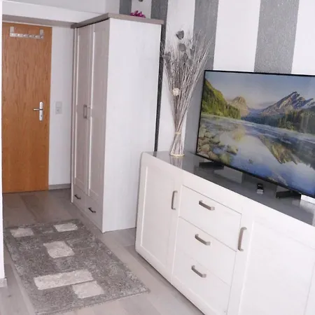 Homestay Blue Max Parkzimmer *